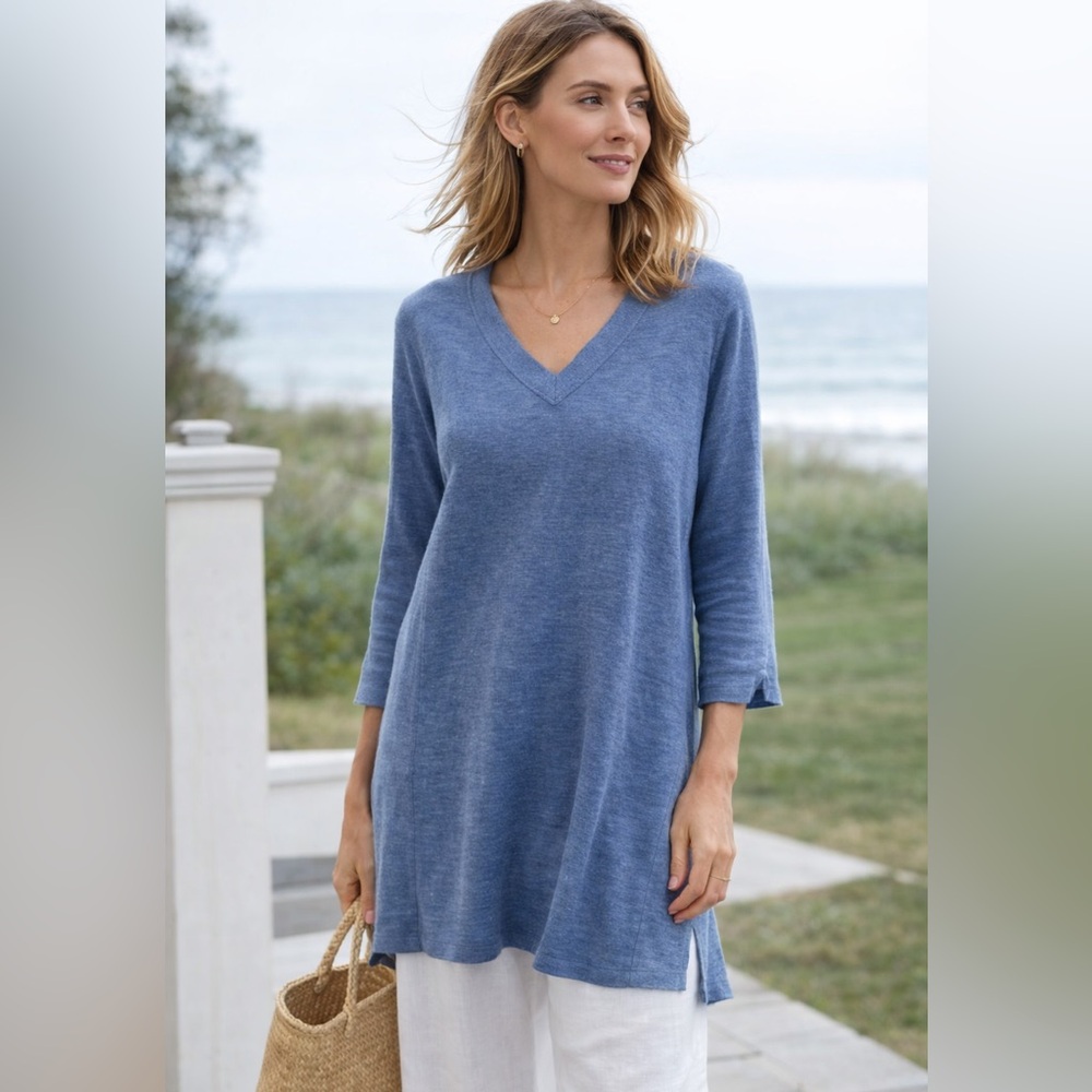 J. Jill Women’s Blue Linen Blend V-Neck Tunic XS Side Slits 3/4 Sleeve Coastal